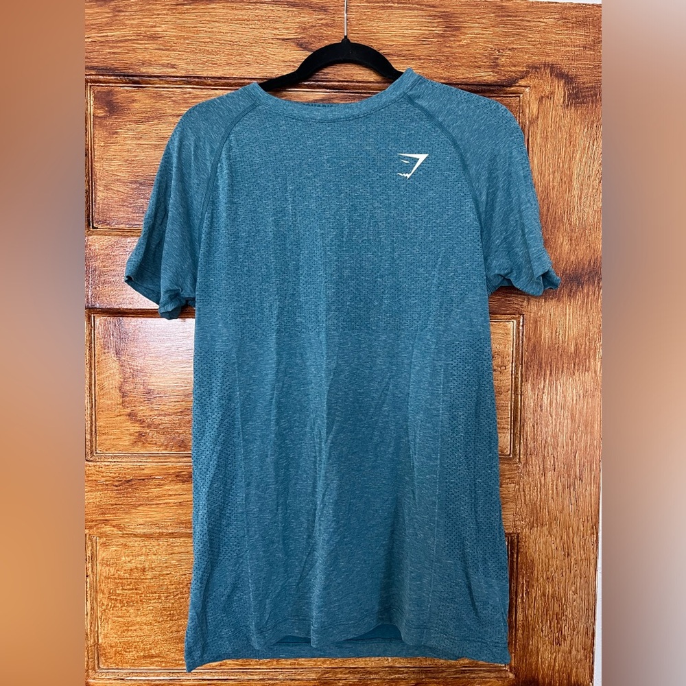 NEW Gymshark Men’s workout top | blue | medium (stretchy) | never worn |